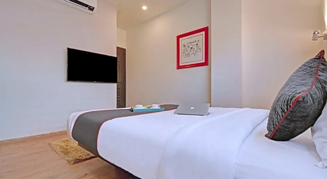 Номер Superior FabHotel Karol