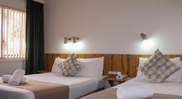 Трёхместный номер Standard Motel Riverina