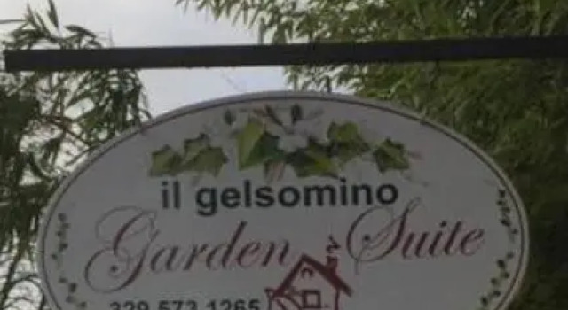 Il Gelsomino Garden Suite, Prenota Hotel Sarzana Liguria