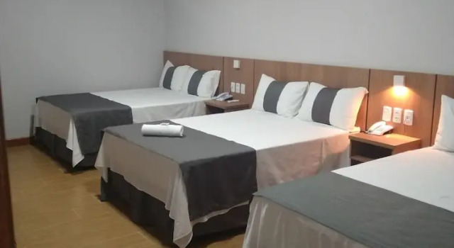 Трёхместный номер Standard Hotel American