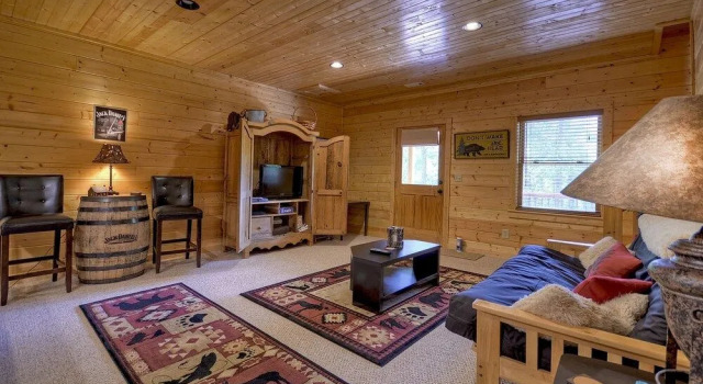 Aska La Vista, Book Hotel Necowa Cove USA