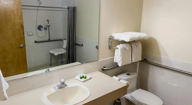 Sisters Inn And Suites, Rezerwuj Hotel Hotele w Sisters z parkingiem, Parking