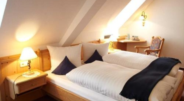 Hotelgasthof Buchenmühle, Забронировать Отель Лор-на-Майне 