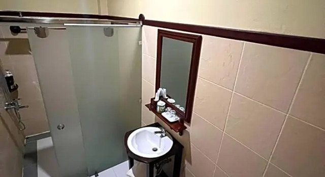 Номер Standard с балконом Luang Prabang Champa Villa Hotel