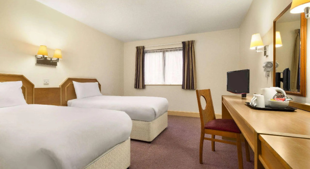 Двухместный номер Standard Days Inn by Wyndham Sevenoaks Clacket Lane