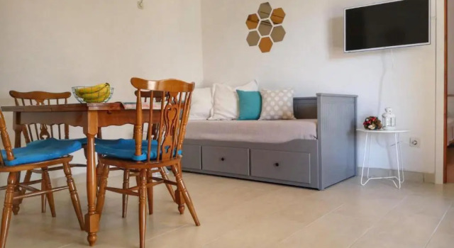 Апартаменты c 1 комнатой с видом на море Apartments Pina
