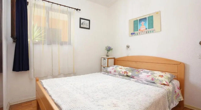 Apartments with WiFi Makarska - 19038, Забронировать Апартаменты/квартира Апартаменты Макарска, рядом с Набережная Рива (Макарска), Апартаменты/квартира
