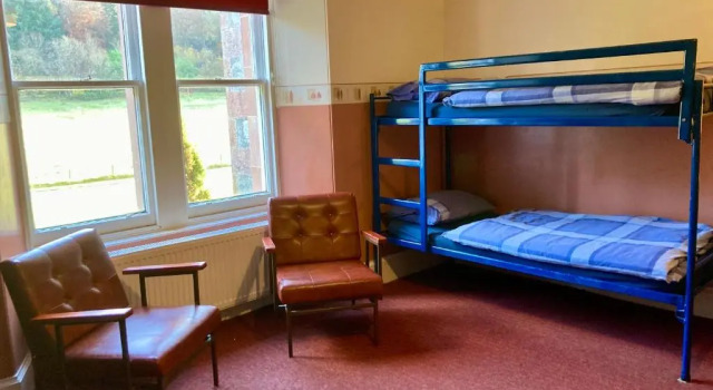 Кровать в общем номере (мужской номер) Great Glen Hostel