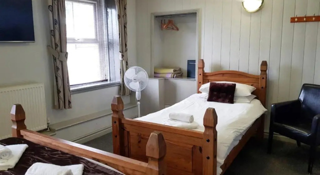 Семейный номер Standard Littledean House Hotel