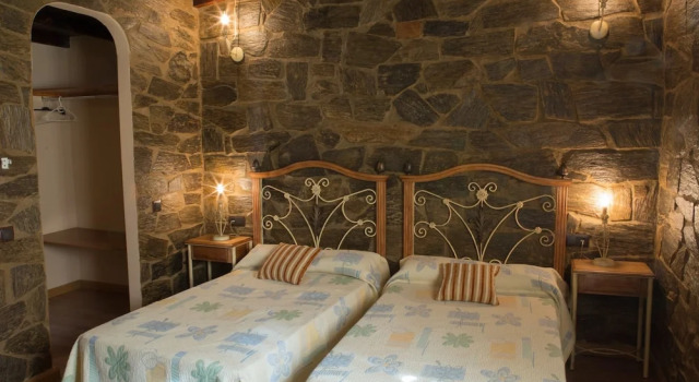 Casa Rural Vaelico, Rezervați Casă de vacanță Vile în Extremadura, Vilă
