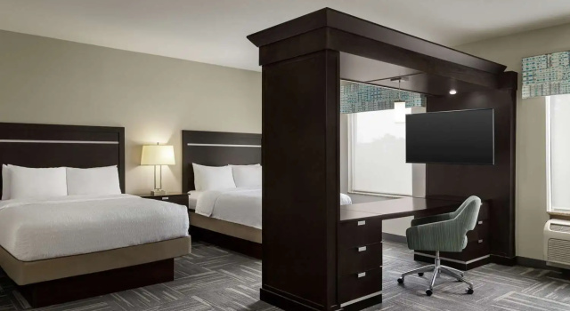 Люкс Hampton Inn New Albany