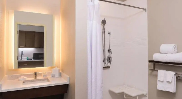 Люкс с красивым видом из окна TownePlace Suites by Marriott San Bernardino Loma Linda
