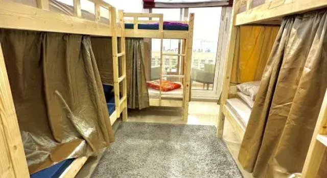 Кровать в общем номере (женский номер) Homeland Hostel