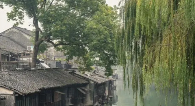Wuzhen Xianglibaren Homestay (Wuzhen Xizha South Gate), Забронировать Отель Учжэнь Цзясин, рядом с Former Residence of Mao Dun