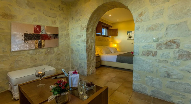 Exensian Villas & Suites
