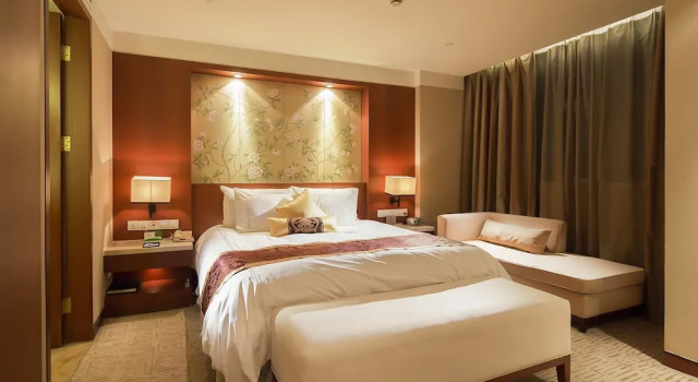 Люкс Executive Landison Plaza International Hotel Zhenjiang