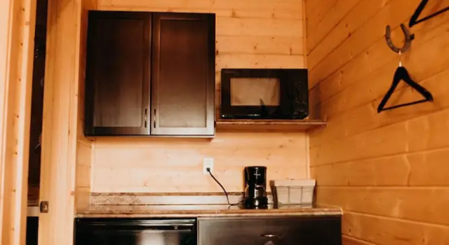 Четырёхместный номер Luxury Dukes Slickrock Campground & RV Park