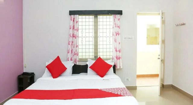 Travellers Inn By OYO Rooms, Забронировать Отель Отели Салема с парковкой, Парковка