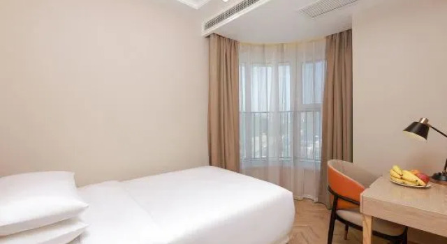 Люкс Superior Vienna Hotel (Jinan Hanyu Jinguu Olympic sports Center Branch)