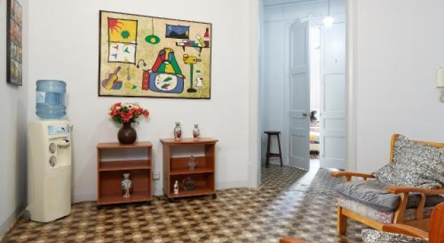 B&B Estudiantes Balmes, Забронировать Отель «постель и завтрак» Эшампле Барселона, рядом с Jove Regina Theatre