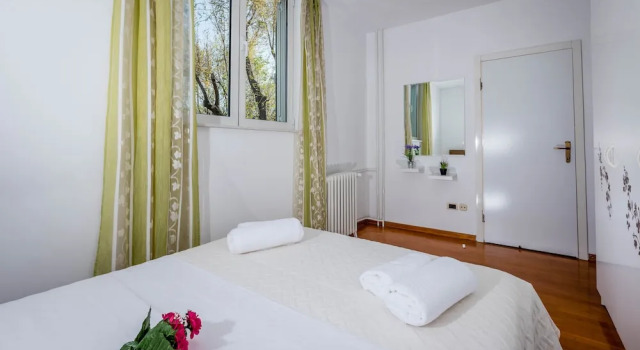 Апартаменты Deluxe Apartman Summer