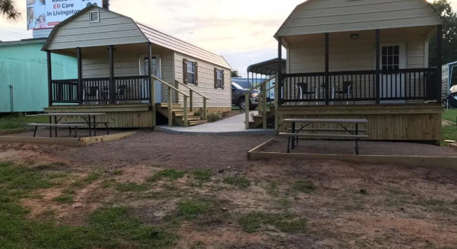 Kickapoo Shores Waterfront Cottages, Buchen Sie Hotel Onalaska 