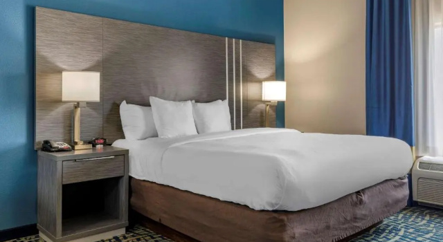 Люкс Comfort Inn & Suites Pauls Valley - City Lake