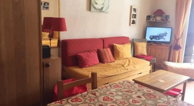 Appartement Risoul, 1 pièce, 4 personnes - FR-1-330-537