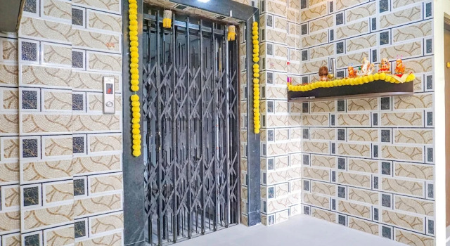 FabHotel Om Sai I