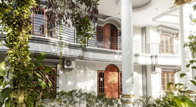 RedDoorz Plus near Transmart Kairagi Dua manado, Book Hotel Hotels in Sulawesi with Parking, Parking