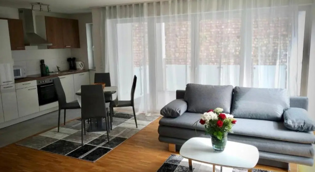 Апартаменты с балконом Apartments Alice & Julia