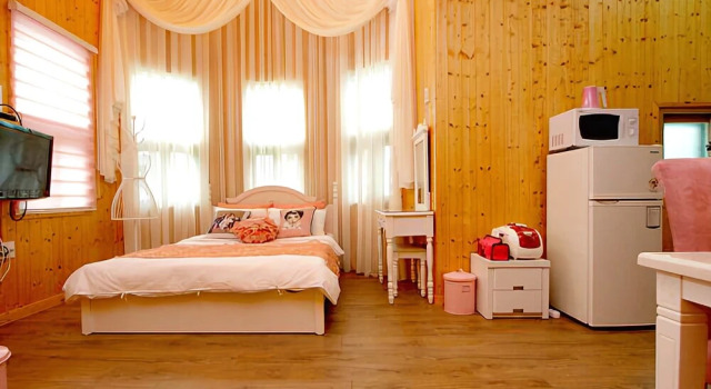 Taean Pension 1830, Prenota Hotel Taean Chungcheongnam-Do