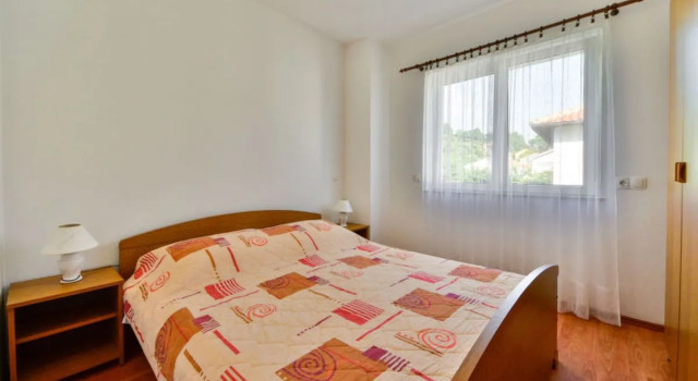 Apartment Lucija Aeschi bei Spiez 16011, Rezerwuj Apartament Hotele w Kvarner Islands z parkingiem, Parking