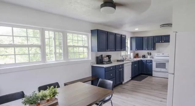Shea s Chalet - Cozy Home in Monteagle TN