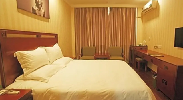 Номер Deluxe GreenTree Inn Yangquan District Desheng Street Industry and Trade Building Express Hotel