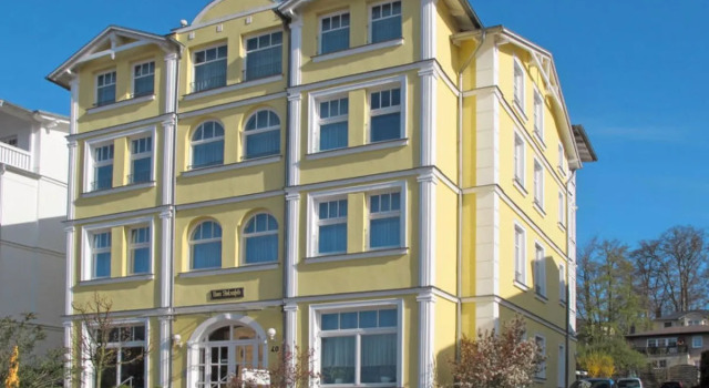 Villa  Castellammare del Golfo 34632, Забронировать Вилла Отели Остзебад-Зеллин с парковкой, рядом с Hauptstrand, Парковка