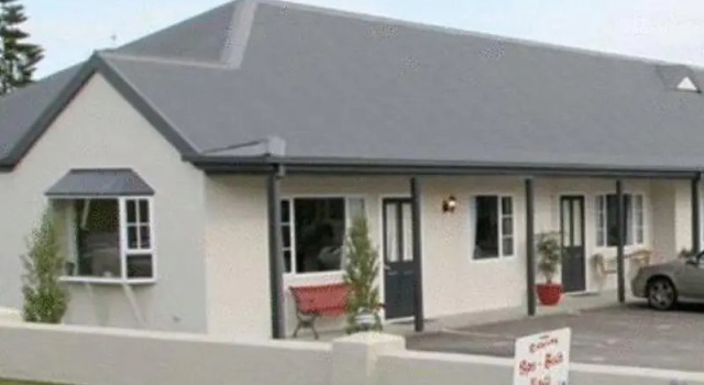 Люкс с 2 комнатами Fitzherbert Court Motel