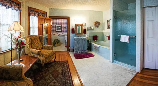 Номер Deluxe Holden House 1902 Bed & Breakfast Inn