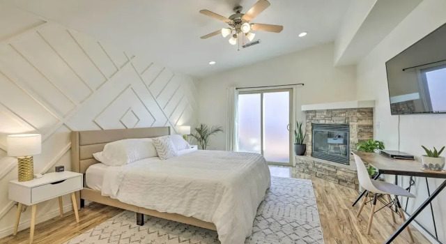 Modern Page Retreat w/ View, 9 Mi to Wahweap Beach
