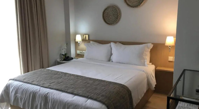 Двухместный номер Standard Maison Hotel