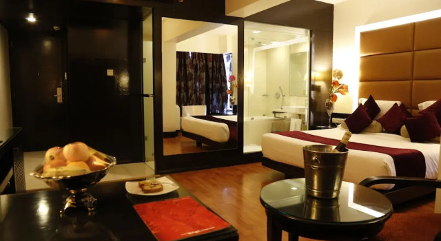Люкс Royal Hotel Yogi Midtown