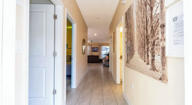 Апартаменты Magnificent 5Bd w Pool Storey Lake 4800