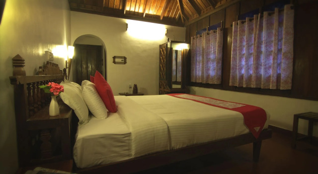 Hotel Ambadi, Забронировать Отель Отели штата Кералы 3 звезды, 3*