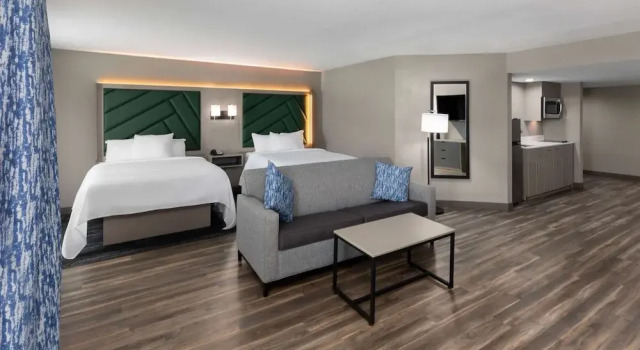 Полулюкс Wingate by Wyndham Sulphur Near Lake Charles