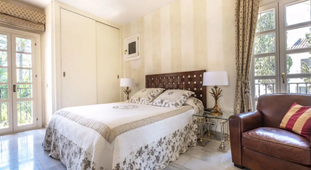 SeiA±orio de Marbella, Забронировать Отель Отели Марбелья с парковкой, рядом с Playa El Ancón, Парковка