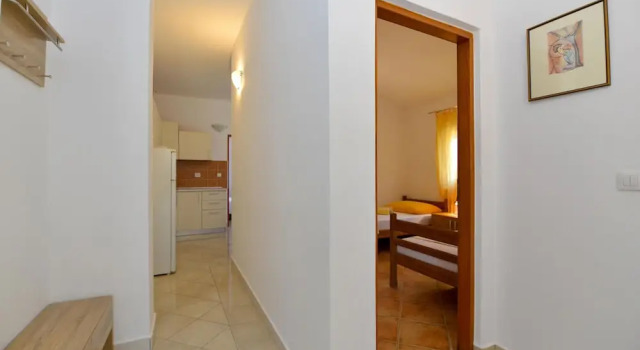 Nice Apartment in Starigrad Paklenica With Wifi and 2 Bedrooms