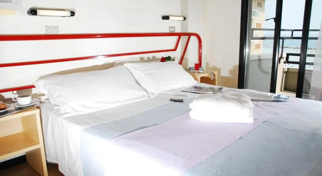 Трёхместный номер Standard Florida Park Hotel