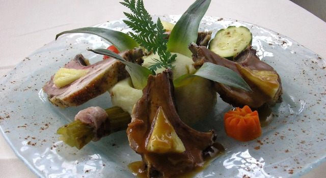 Relais Saint Louis, Logis, Забронировать Отель Отели Orne с завтраком, Завтраки