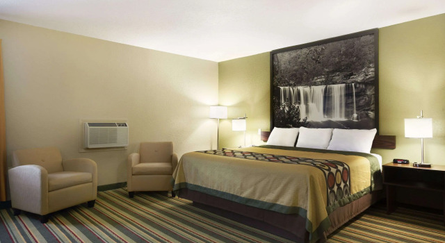 Super 8 by Wyndham Tuscola, Prenota Locanda Mini-hotel a Illinois, Locanda