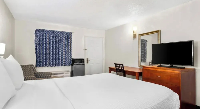 Номер Comfort Homestay Inn and suites